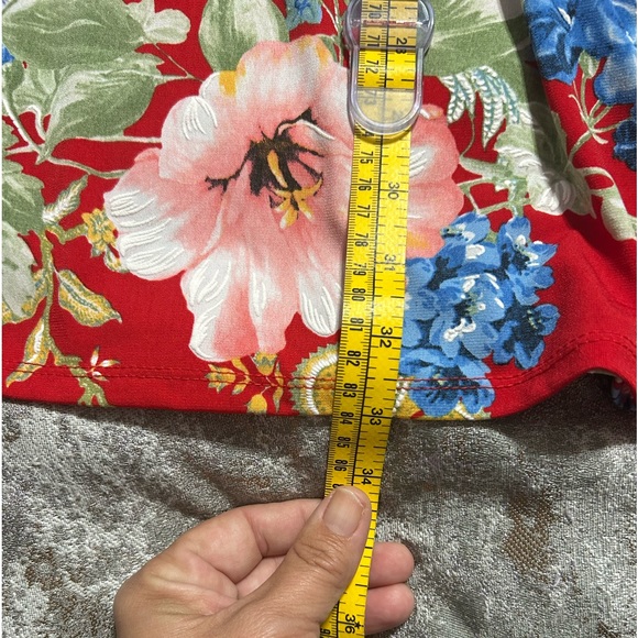 Apt. 9 Sleeveless, loose-fitting, red floral dress - Sz:L, Great Condition - Picture 6 of 6